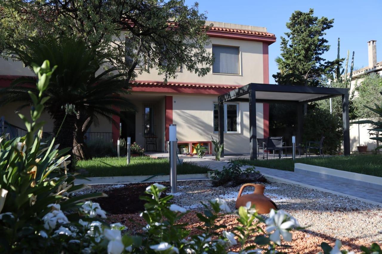Bed&Breakfast Villa Nora กวาร์ตู ซานเตเลนา ภายนอก รูปภาพ