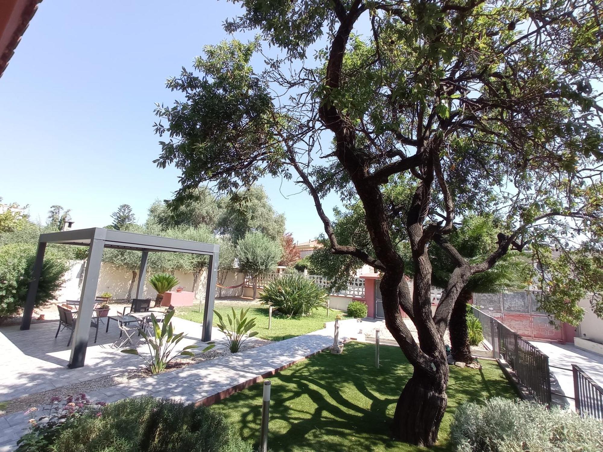 Bed&Breakfast Villa Nora กวาร์ตู ซานเตเลนา ภายนอก รูปภาพ
